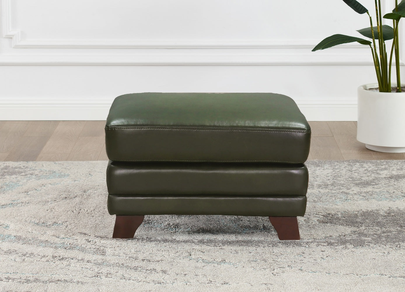 Montfrey Leather Sofa Collection