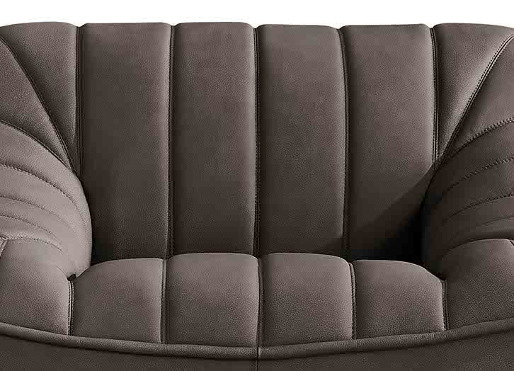 Snug Leather Sofa Collection